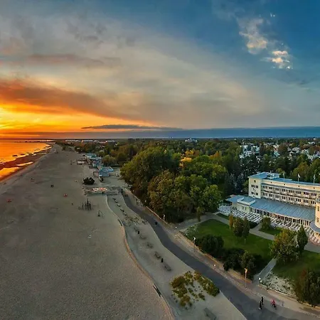 Lux 2 * Pärnu